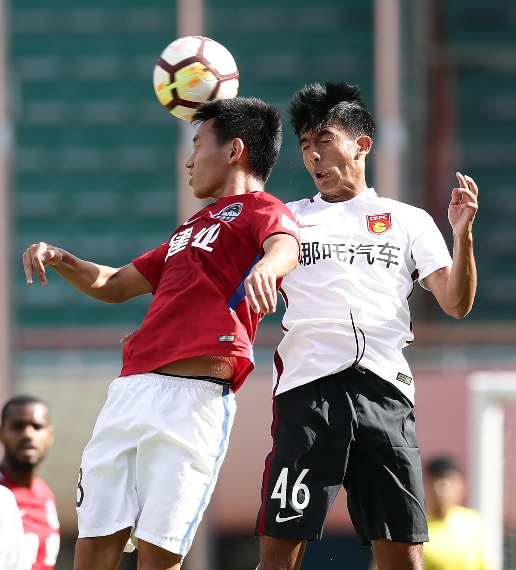 建业喜获连胜，实力傲视群雄积分榜位居上游